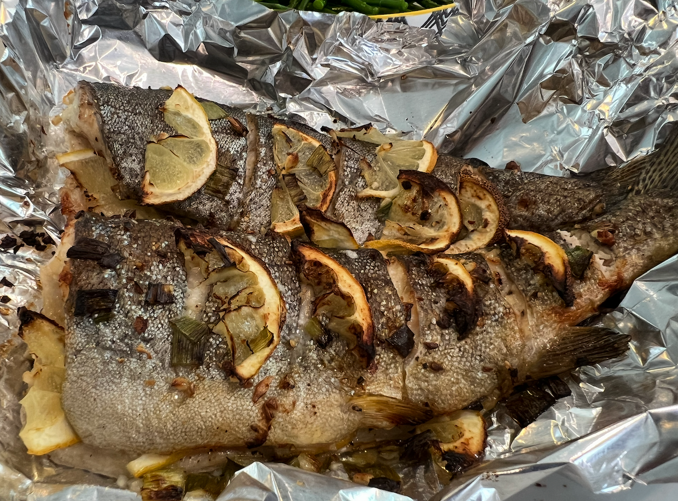 柠檬烤鳟鱼
